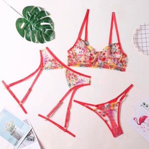 Conjunto lingerie floral cinta liga fio dental
